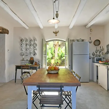 Sleeps 8 Pool * Cefalù