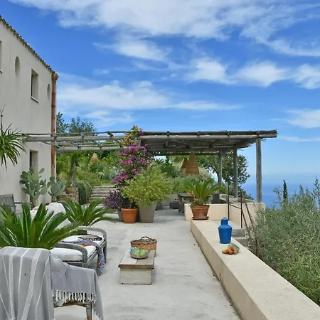 Villa Sleeps 8 Pool *